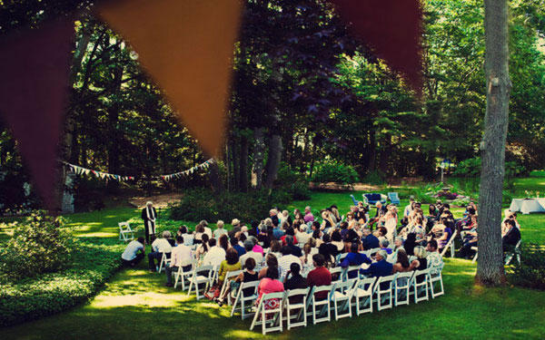 backyard-wedding-ceremony-ideas