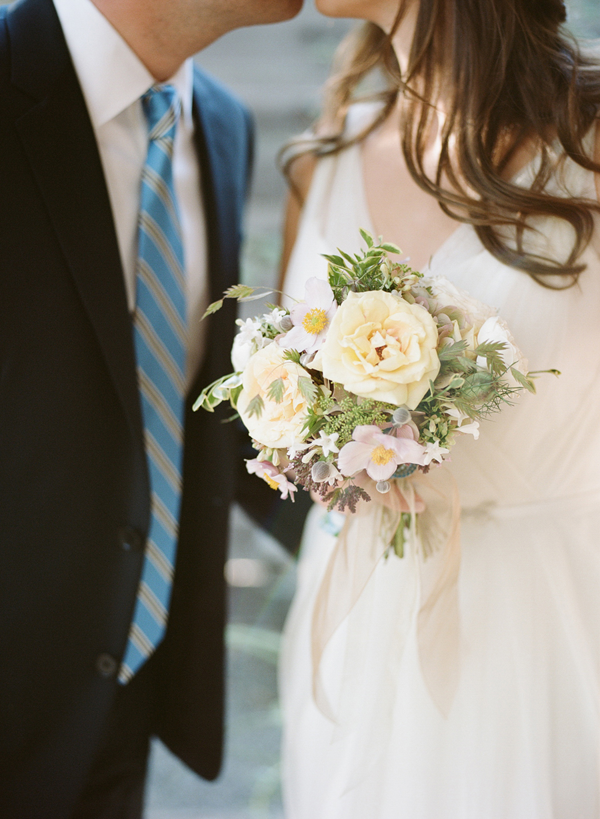 delicate-wedding-bouquet-ideas