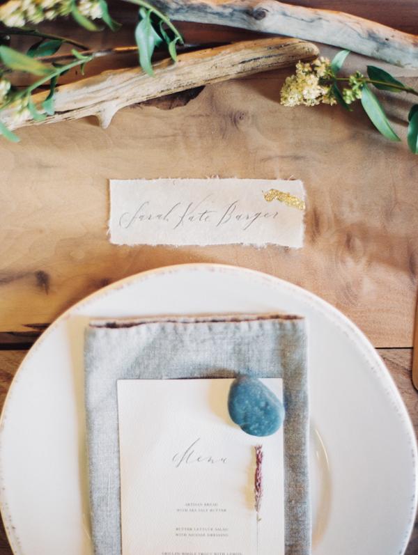 diy-gold-leafing-placecards-table