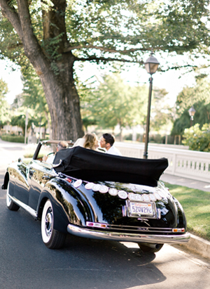 elegant-black-wedding-getaway-car