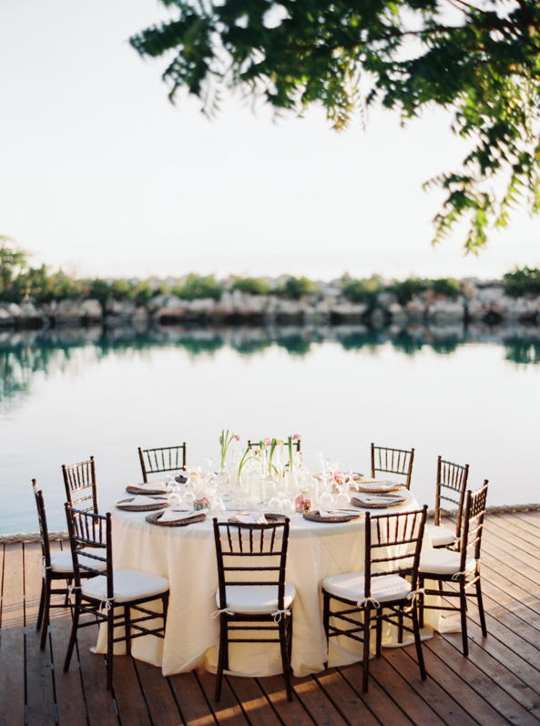 erich-mcvey-haiti-wedding-reception-table7
