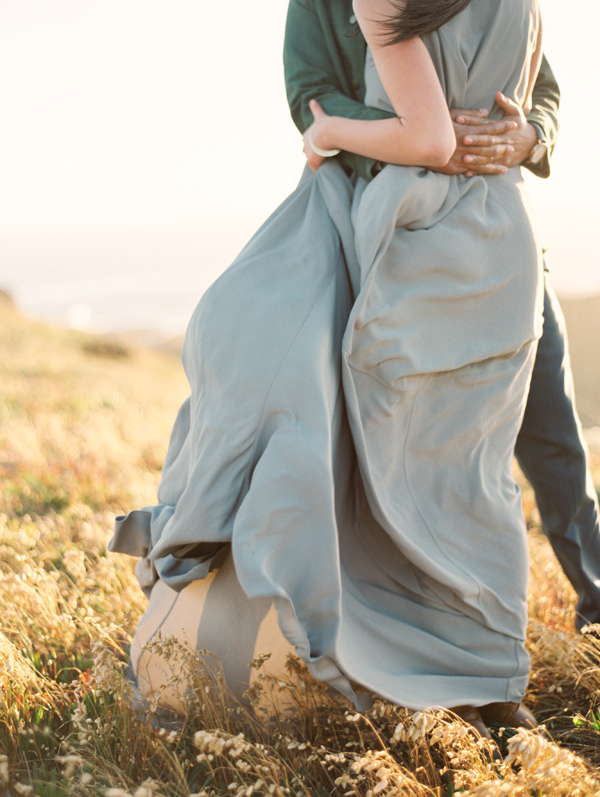 ethereal-engagement-session-photo-ideas