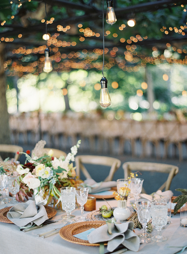 fall-wedding-decor-alternative-table