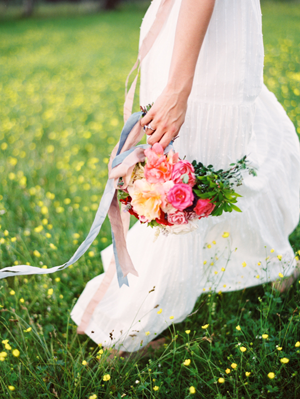 hand-picked-wedding-bouquet-ideas