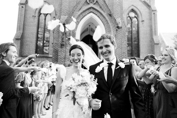 new-orleans-french-quarter-wedding-bride-groom-church-sendoff