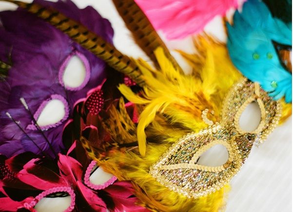 new-orleans-french-quarter-wedding-marti-gras-masks