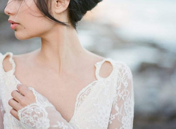 organic-wedding-lace-dress