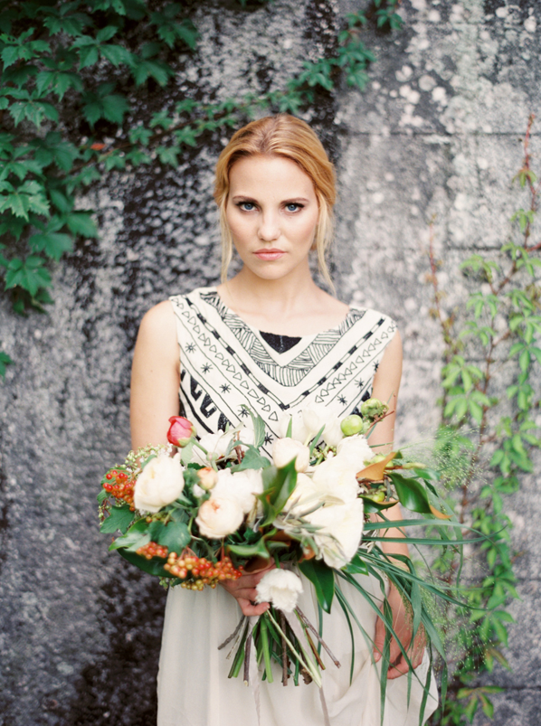 organic-white-wedding-bouquet-ideas