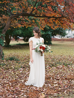 outdoor-fall-wedding-colors