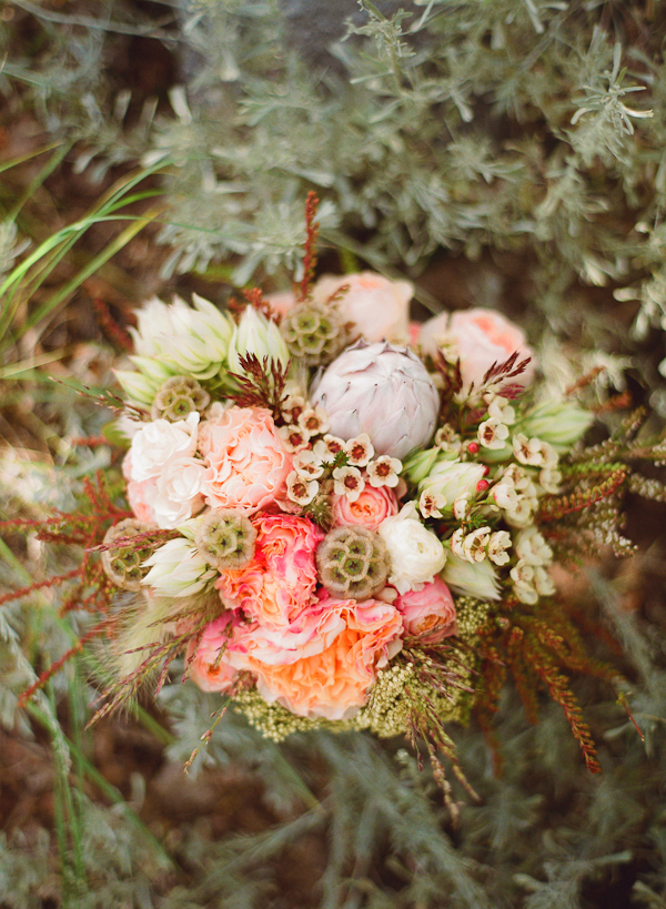 pink-and-green-rustic-wedding-bouquet