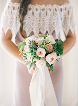 pink-rustic-bridesmaid-bouquet