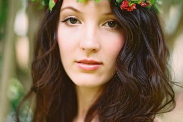 Red Rose Wedding Ideas Scarlet English Hawthorn Garden Rose Halo