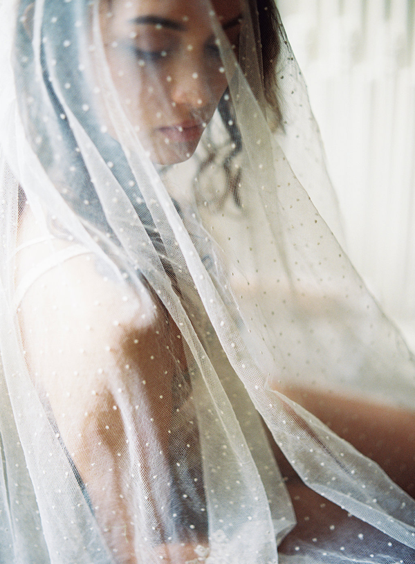 romantic-wedding-veil-shot