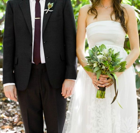 rustic-Ojai-garden-wedding-bride-groom-style-bouquet