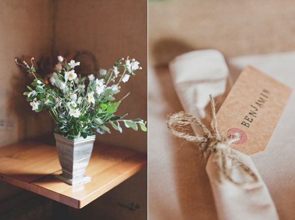 simple-white-flower-arrangement-diy-stamped-napkin-tag
