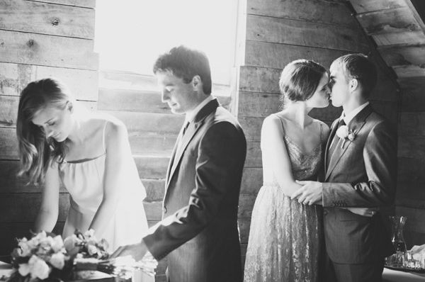 wedding-reception-barn-classic