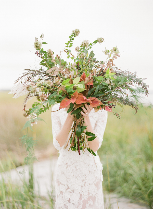 wild-lush-wedding-bouquet