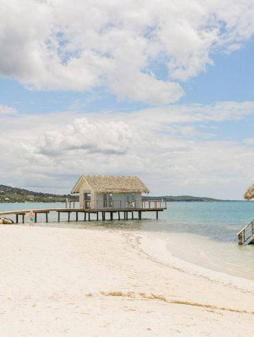 ©Brandi Gard Studios LLC | Aisle to Isle, Sandals South Coast, Jamaica