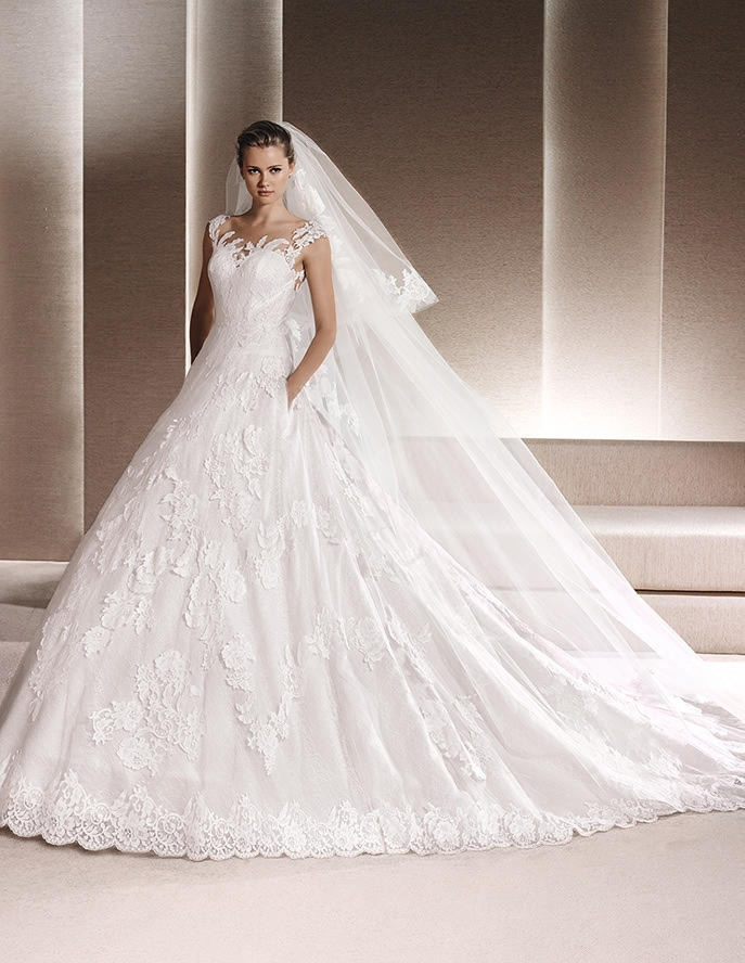 RAELLA (St. Patrick La Sposa) | PreOwned Wedding Dresses