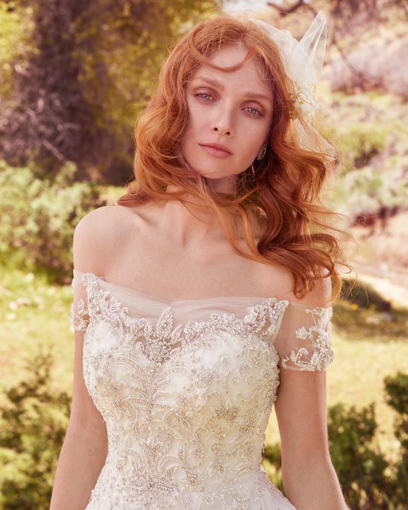 13303mfvo13303 PreOwned Wedding Dresses