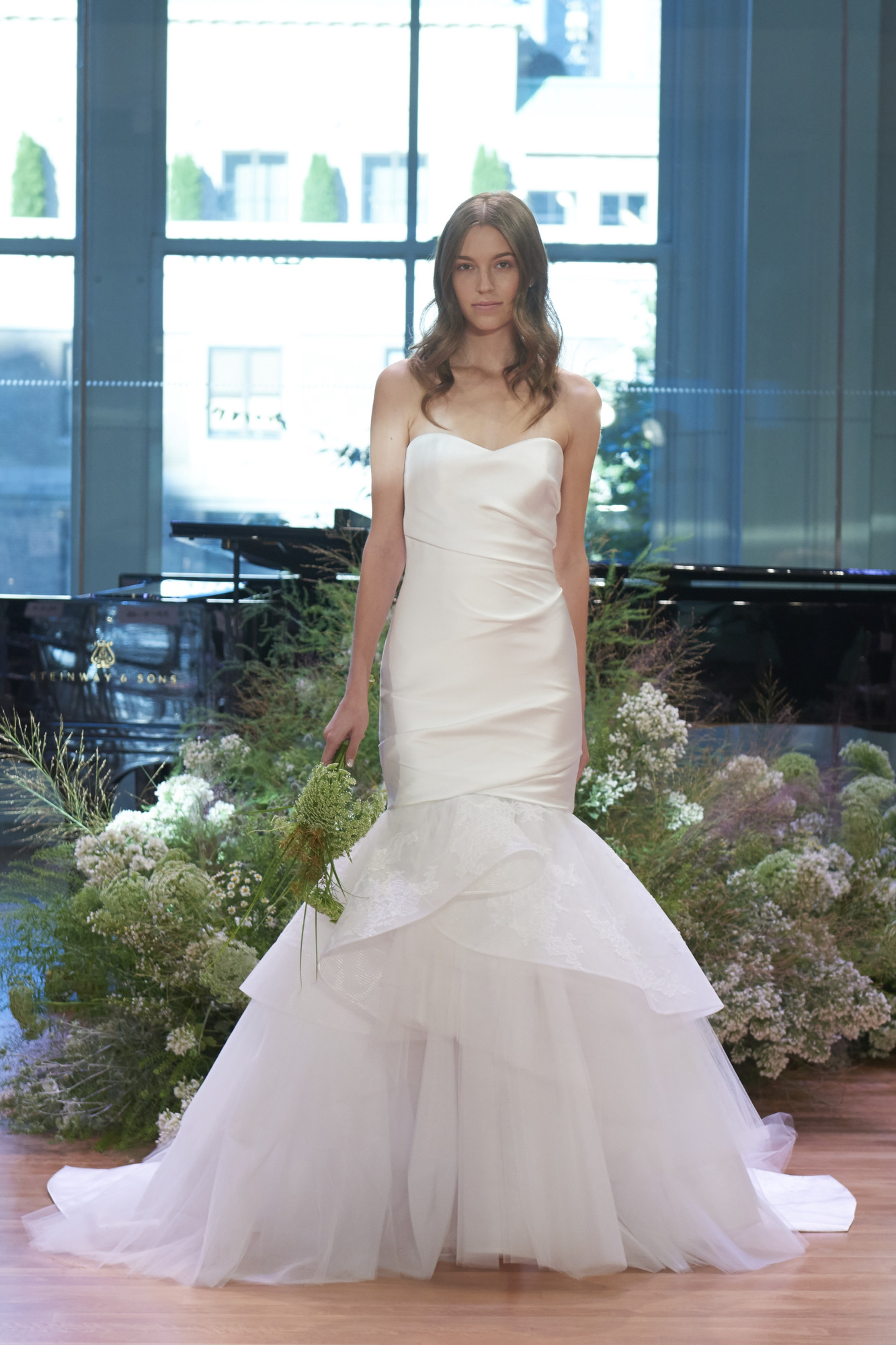 Lennox (Monique Lhuillier) PreOwned Wedding Dresses