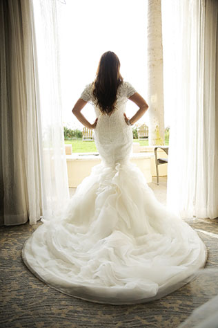 Romantic Laguna Niguel Wedding | PreOwned Wedding Dresses